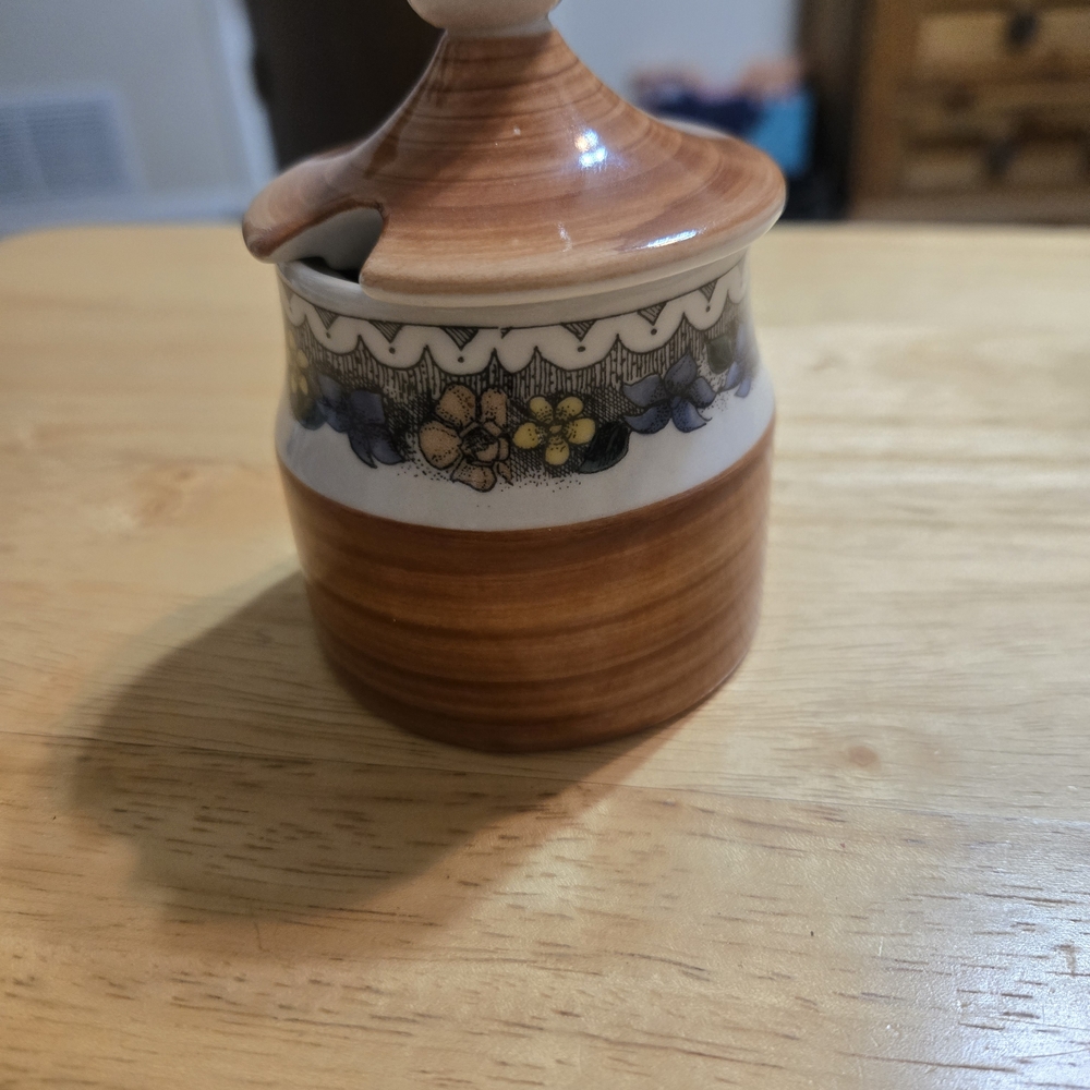 1978 Vintage Goebel Germany Jar & Lid Rust Trim Yellow Blue Flowers